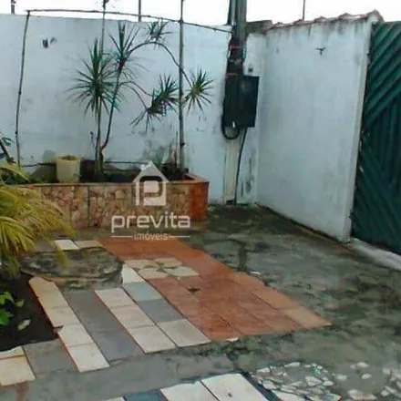 Buy this 3 bed house on Avenida Doutor Félix Guisard Filho in Belém, Taubaté - SP