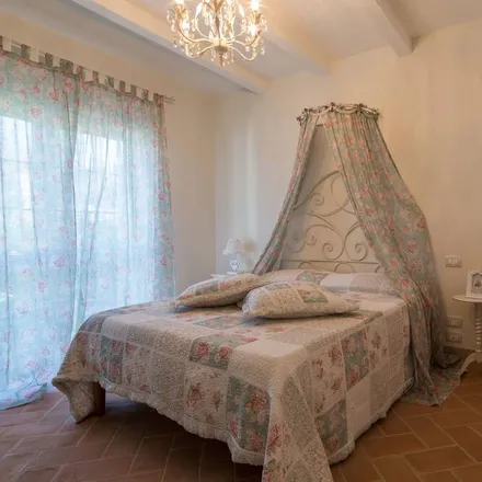 Rent this 1 bed townhouse on Cortona in Arezzo, Italy