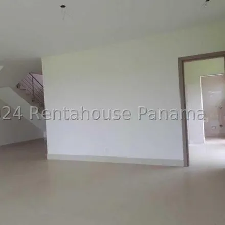 Rent this 3 bed house on unnamed road in Juan Díaz, Panamá