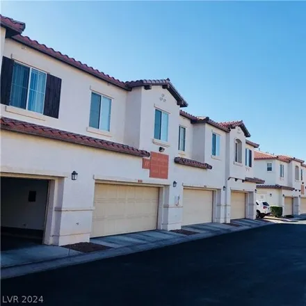 Rent this 3 bed house on 1525 Spiced Wine Ave Unit 11102 in Henderson, Nevada