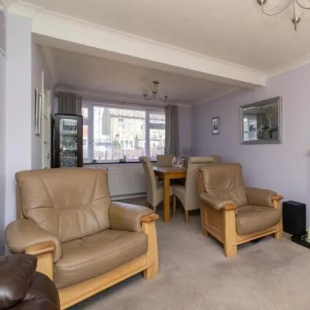 Image 2 - Camden Road, Broadstairs, CT10 3DS, United Kingdom - Duplex for sale
