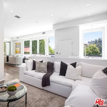Image 6 - 1642 Lindacrest Drive, Beverly Hills, CA 90210, USA - House for sale