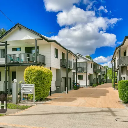 Rent this 3 bed townhouse on 40 Barron Street in Gordon Park QLD 4031, Australia