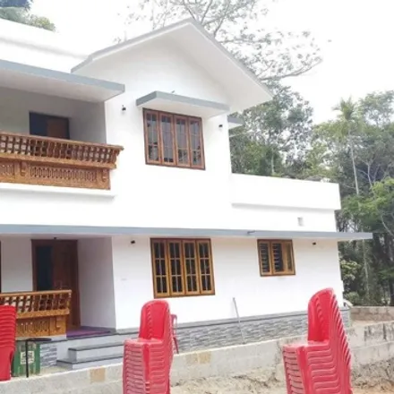 Buy this 4 bed house on State Bank of India in Old NH 47, Palarivattom