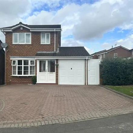 Buy this 3 bed house on Beechcroft Road in Castle Bromwich, B36 9SJ