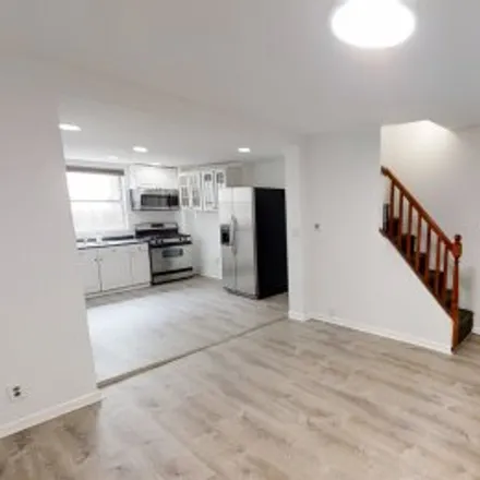 Buy this 3 bed apartment on 2529 Salmon Street in Richmond, Philadelphia