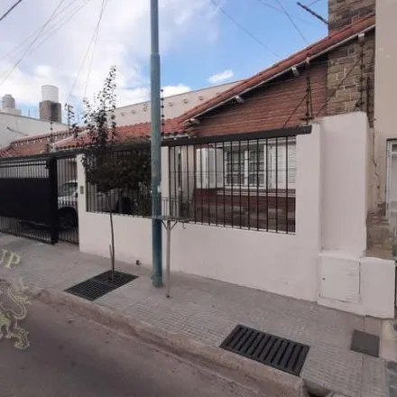 Buy this 4 bed house on Pasaje Romairone 1761 in 5501 Distrito Ciudad de Godoy Cruz, Argentina
