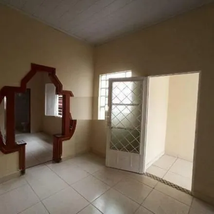 Buy this 4 bed house on Avenida Floriano Peixoto in Centro, Uberlândia - MG