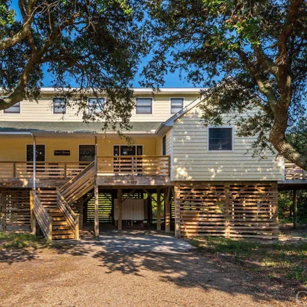 Buy this 5 bed house on 122 Clam Shell Trail in Southern Shores, Dare County