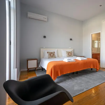 Image 2 - Oporto Trendy Appartments, Rua Doutor Alves da Veiga, 4000-073 Porto, Portugal - Apartment for rent