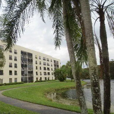 Buy this 2 bed condo on Northwest 42nd Avenue in Coconut Creek, FL 33066