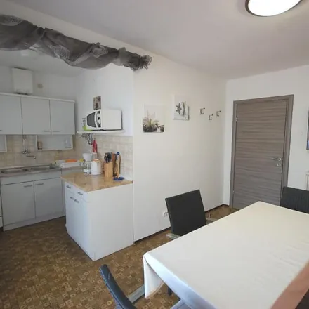 Image 3 - Njivice, Karlovac County, Croatia - Apartment for rent