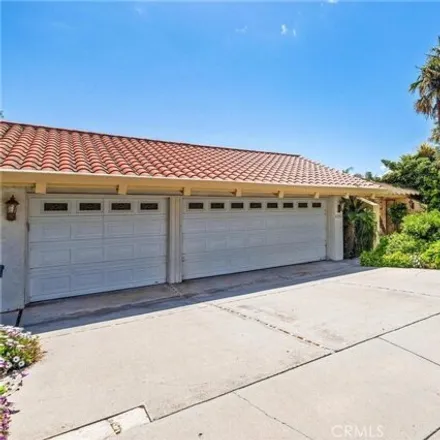 Image 2 - 6780 Crest Road, Rancho Palos Verdes, CA 90275, USA - House for sale
