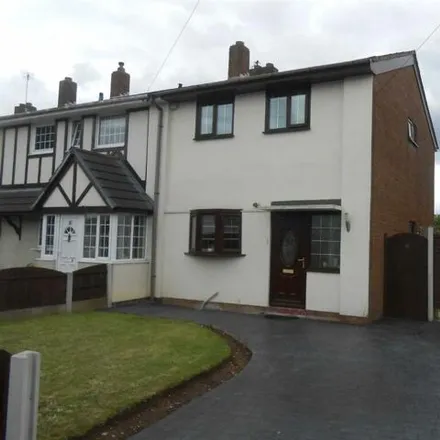 Rent this 2 bed townhouse on Belper Road in Bloxwich, WS3 3QF