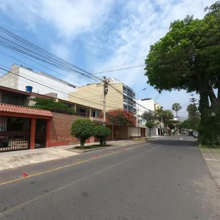 Buy this 3 bed house on Jirón Fernando Castrat in Santiago de Surco, Lima Metropolitan Area 15038