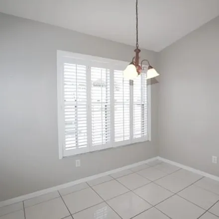 Image 5 - Wilshire Lakes Boulevard, Collier County, FL 34109, USA - Townhouse for rent