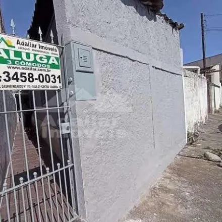 Rent this 1 bed house on Rua dos Jasmins in Piraporinha, Diadema - SP