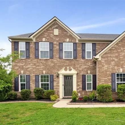 Buy this 5 bed house on 1353 Amboress Lane in Southern Aire, Murfreesboro