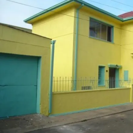 Rent this 6 bed house on Valparaíso in Población Bueras, CL