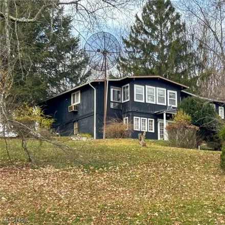 Buy this 3 bed house on 47358 Tomahawk Drive in Columbiana County, OH 44441