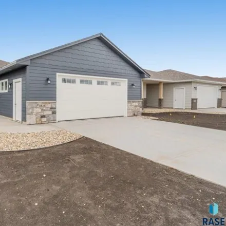 Buy this 2 bed house on unnamed road in Sioux Falls, SD 57106