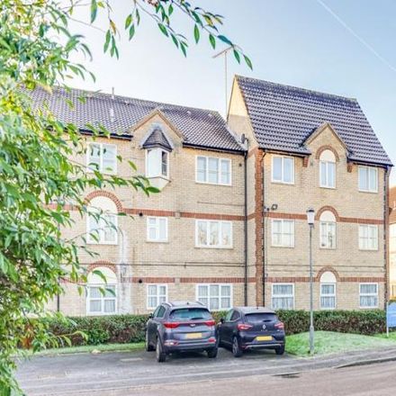 Rent this 1 bed apartment on Parkside in Waltham Cross, EN8 7TH