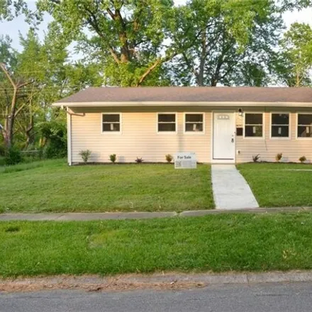 Buy this 3 bed house on 1496 Azalea Drive in Trotwood, OH 45417