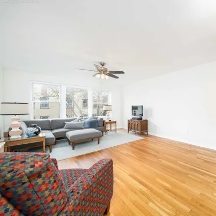 Image 5 - 2520 John F. Kennedy Boulevard, Bergen Square, Jersey City, NJ 07306, USA - Condo for sale