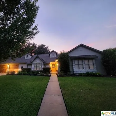 Buy this 5 bed house on 332 Turtle Rock Drive in Victoria, TX 77904