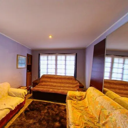 Rent this 6 bed house on Rua Icamaqua in Vila Rosa, São Paulo - SP