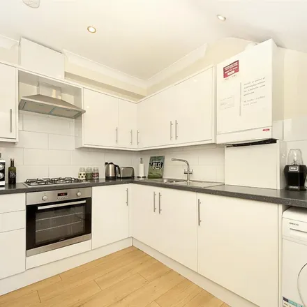 Rent this 1 bed apartment on Freeland Road in London, W5 3HR