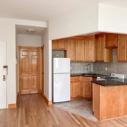 Rent this 1 bed apartment on 324 West 77th Street in New York, NY 10024