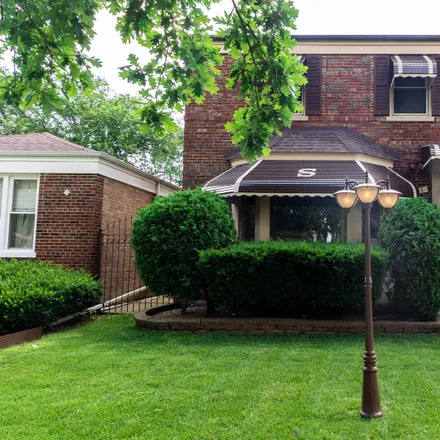 Image 1 - 8105 South Campbell Avenue, Chicago, IL 60652, USA - House for sale