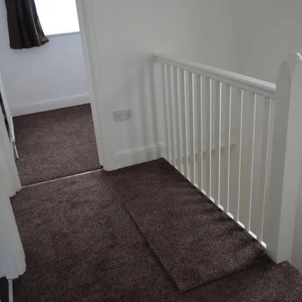 Rent this 3 bed duplex on Lynton Road in London, HA2 9NH