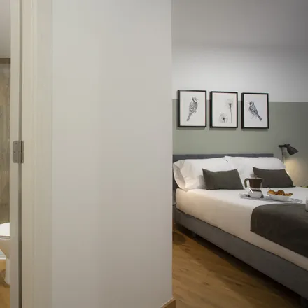 Rent this 3 bed apartment on Avinguda de Peris i Valero in 95, 46006 Valencia