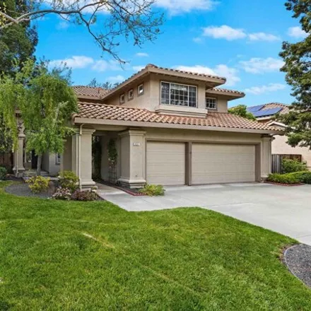Buy this 4 bed house on 804 Lucerne Street in Livermore, CA 94551
