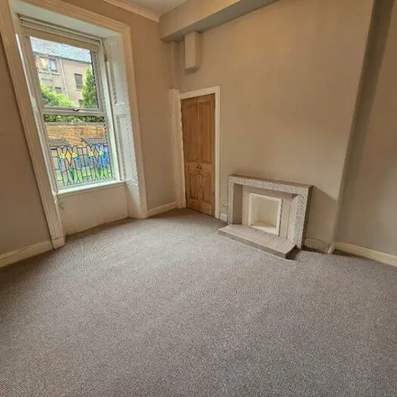 Rent this 2 bed apartment on 88 Onslow Drive in Glasgow, G31 2PY