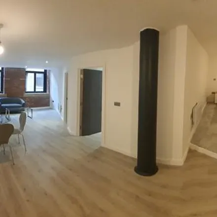 Image 2 - Cape Street, Bradford, BD1 4RP, United Kingdom - Apartment for rent