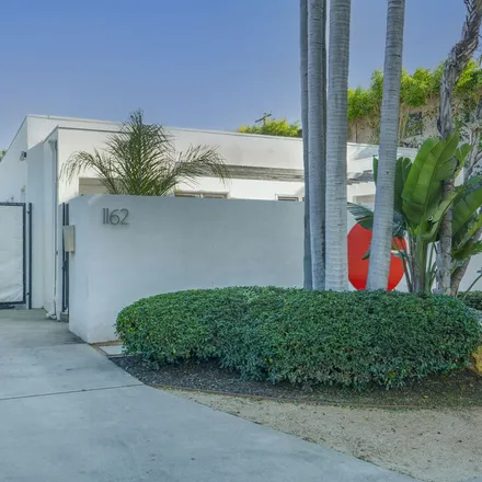 Image 2 - 1160 North Poinsettia Place, West Hollywood, CA 90046, USA - Townhouse for sale