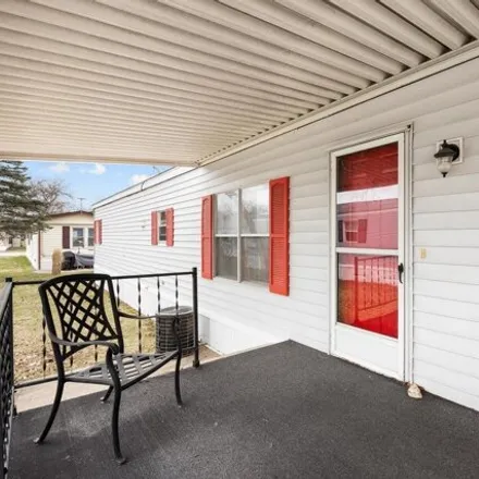 Image 4 - 105 Aspen Drive, Morton, IL 61550, USA - Apartment for sale