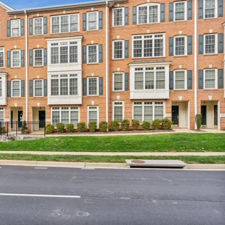 Buy this 3 bed condo on 4553 Whittemore Place in Legato, Fairfax County