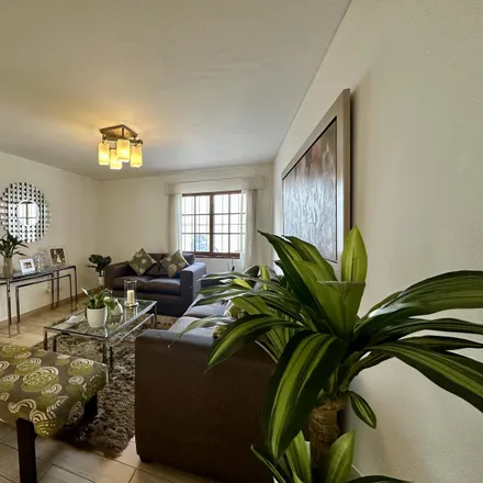 Buy this studio house on Jirón Guillermo Peratta in Santiago de Surco, Lima Metropolitan Area 15038