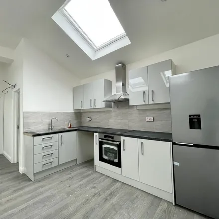 Rent this 2 bed apartment on Denmar Dental Labratory in 31 Barlow Moor Road, Manchester