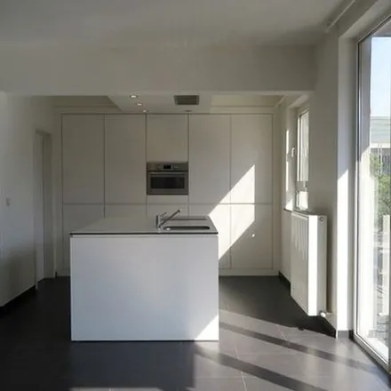 Rent this 1 bed apartment on Oudevaartplaats 50-54 in 2000 Antwerp, Belgium