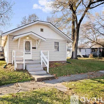 Rent this 2 bed house on 803 N Race St