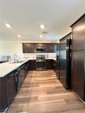 Image 6 - North Hualapai Way, Las Vegas, NV 89134, USA - Townhouse for rent