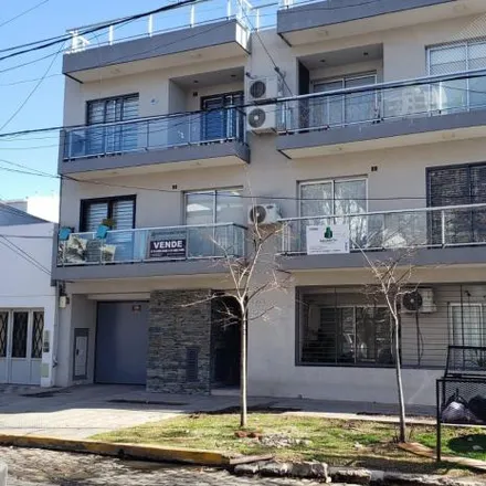 Buy this studio apartment on José Eusebio Colombres 701 in Partido de Lomas de Zamora, Lomas de Zamora