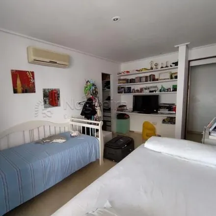 Buy this 4 bed apartment on Rua Irmã Lúcia 112 in Casa Amarela, Recife -