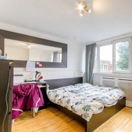 Rent this 4 bed apartment on Netherwood Street in London, NW6 2JX