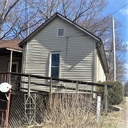 Buy this 2 bed house on 799 South 6th Street in Cambridge, OH 43725
